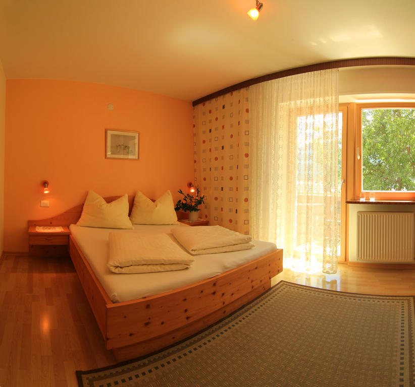 Haus Mairoesl Apartment Силандро Стая снимка